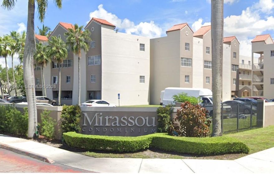 ***Great unit for investors*** 1/1 with washer and Dryer in unit located on third floor with garden views. Very close distance to major retailers, supermarket, restaurant and Post Office; Central location. gated community secured building with Key Card Entry. Gated community offers unmatched amenities including: Fitness Center, Clubhouse, Basketball Court, Fitness Center, Playground, Pool, and Tennis Courts.