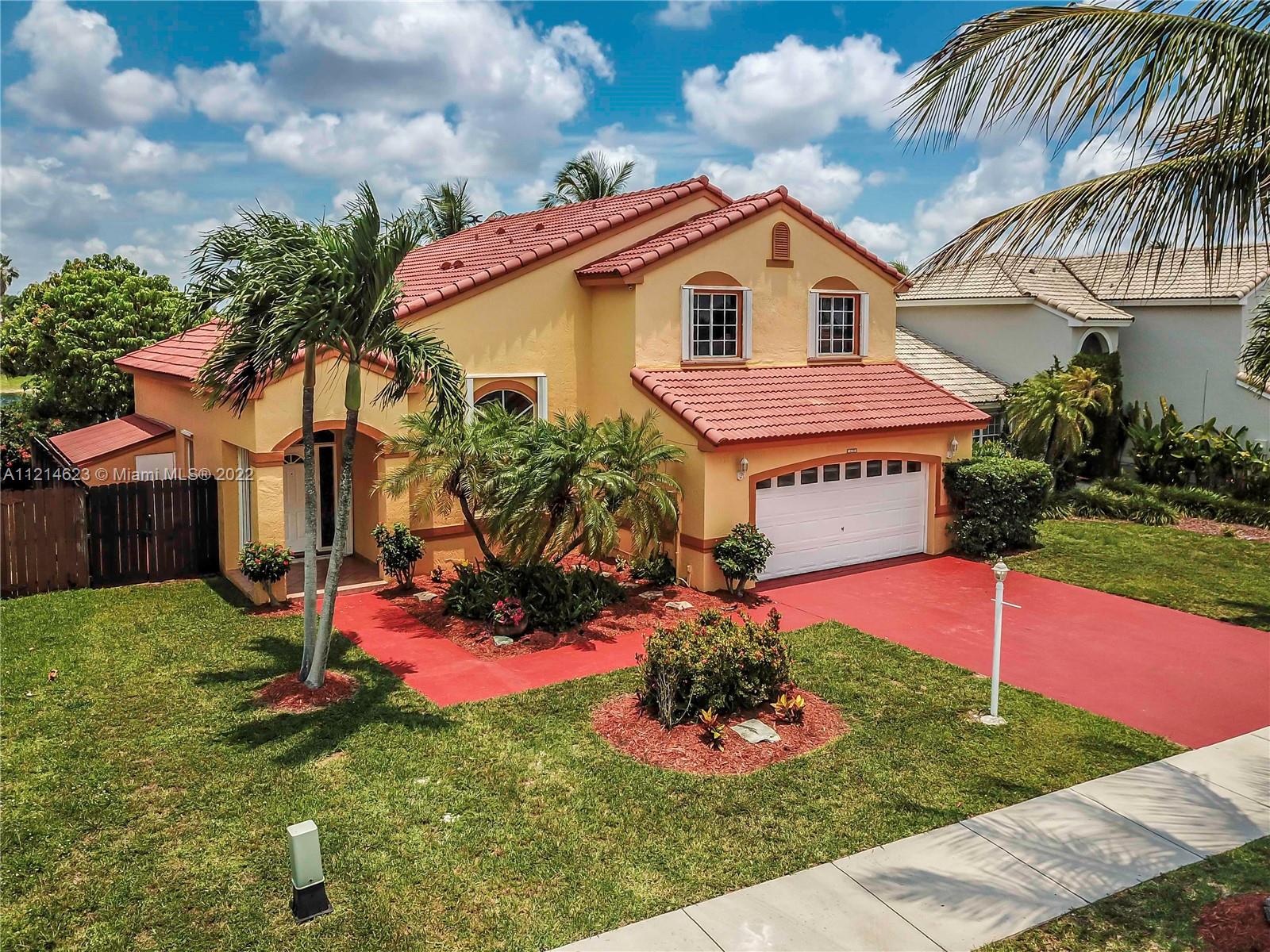 LAGO MAR SOUTH 1ST ADDN - Residential