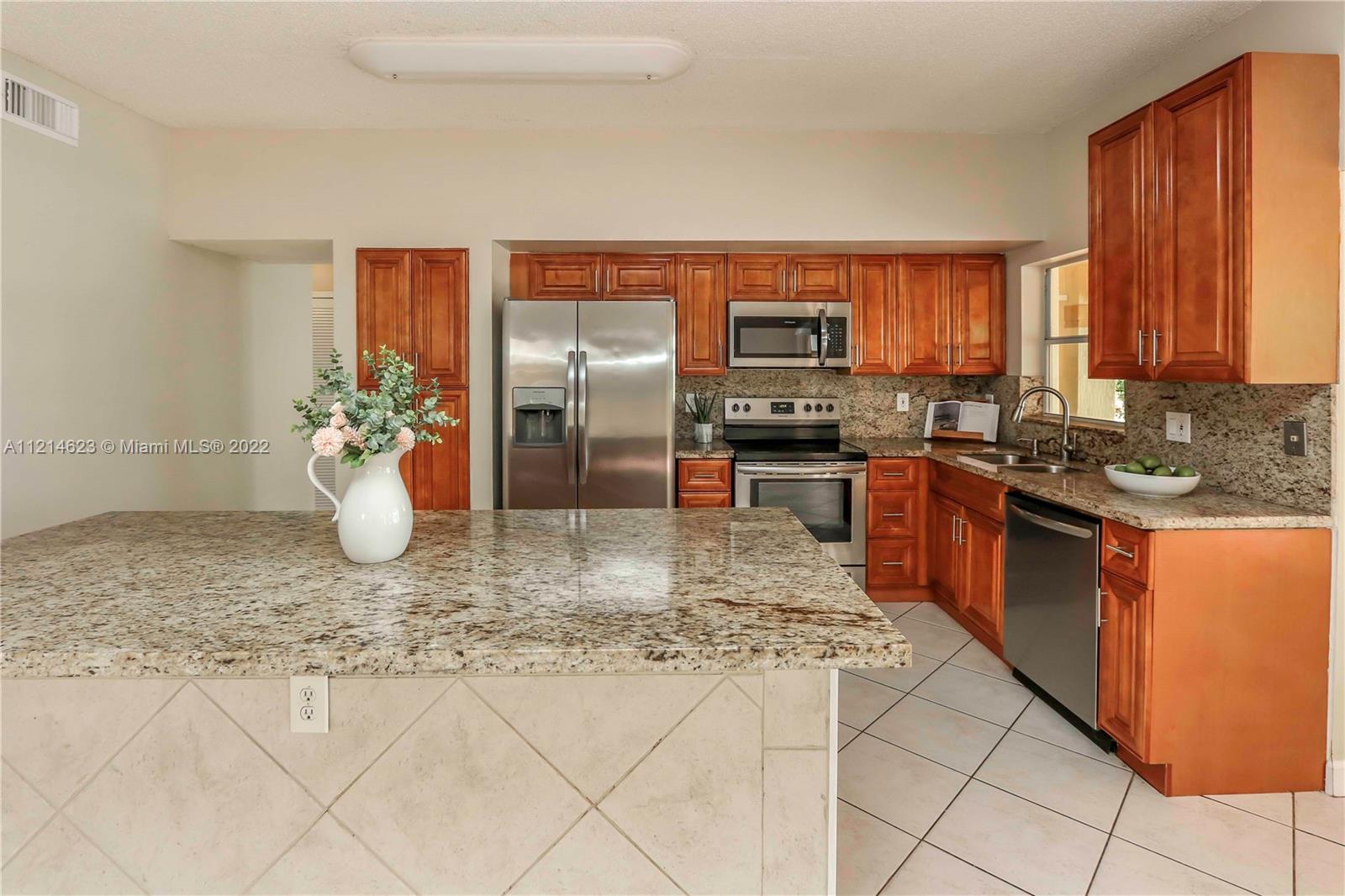 LAGO MAR SOUTH 1ST ADDN - Residential