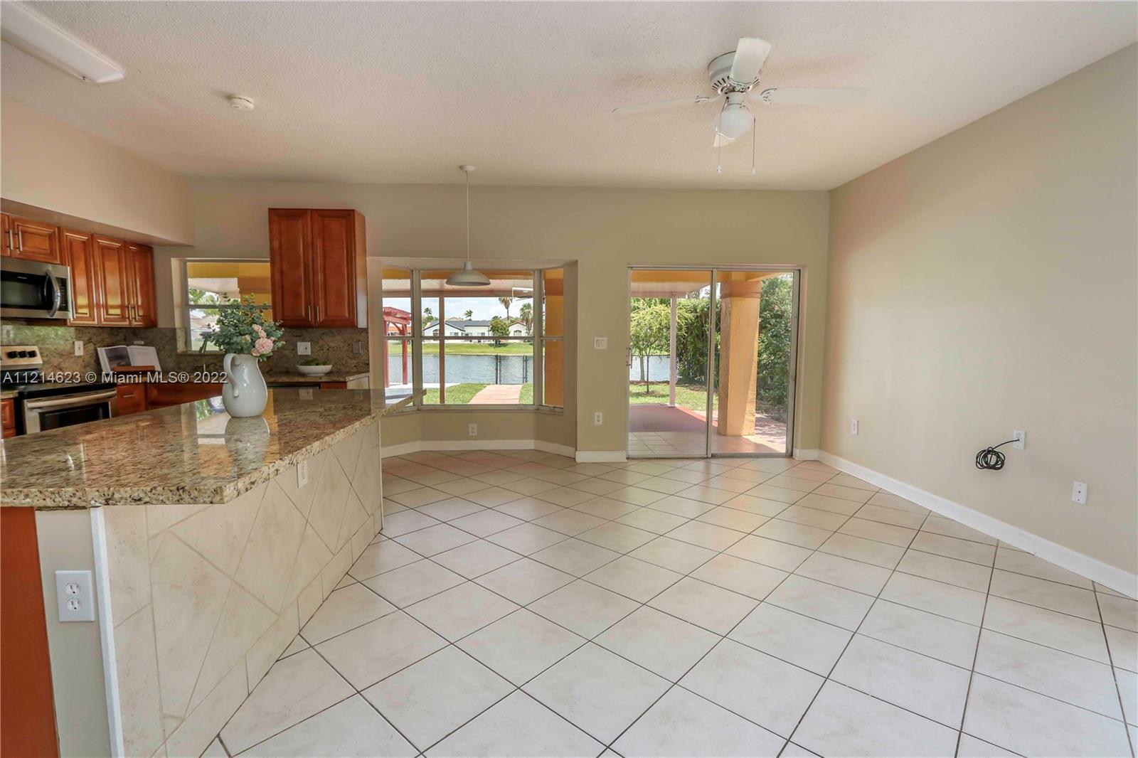 LAGO MAR SOUTH 1ST ADDN - Residential