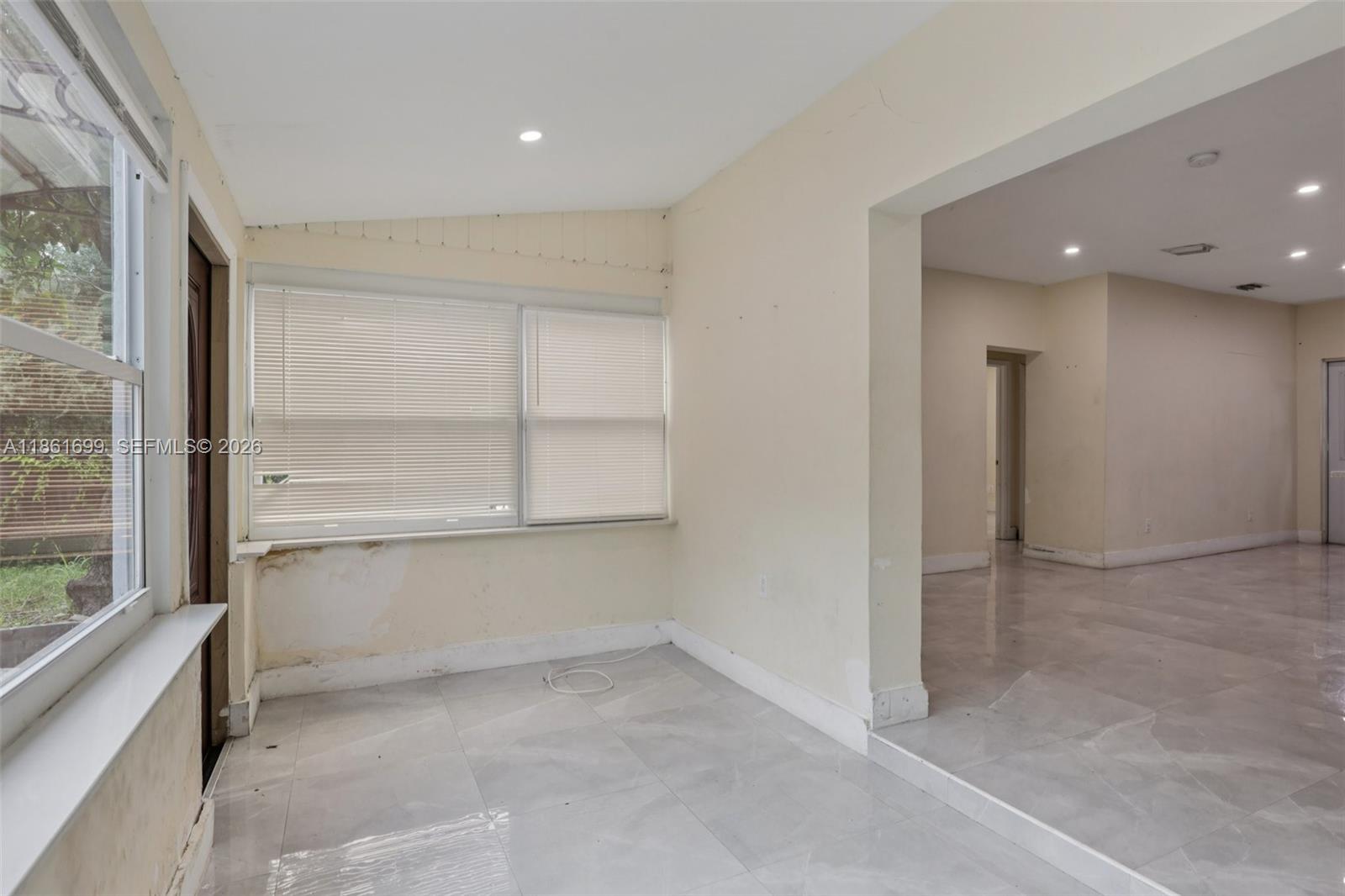 KNIGHTS ADD LEMON CITY - Residential