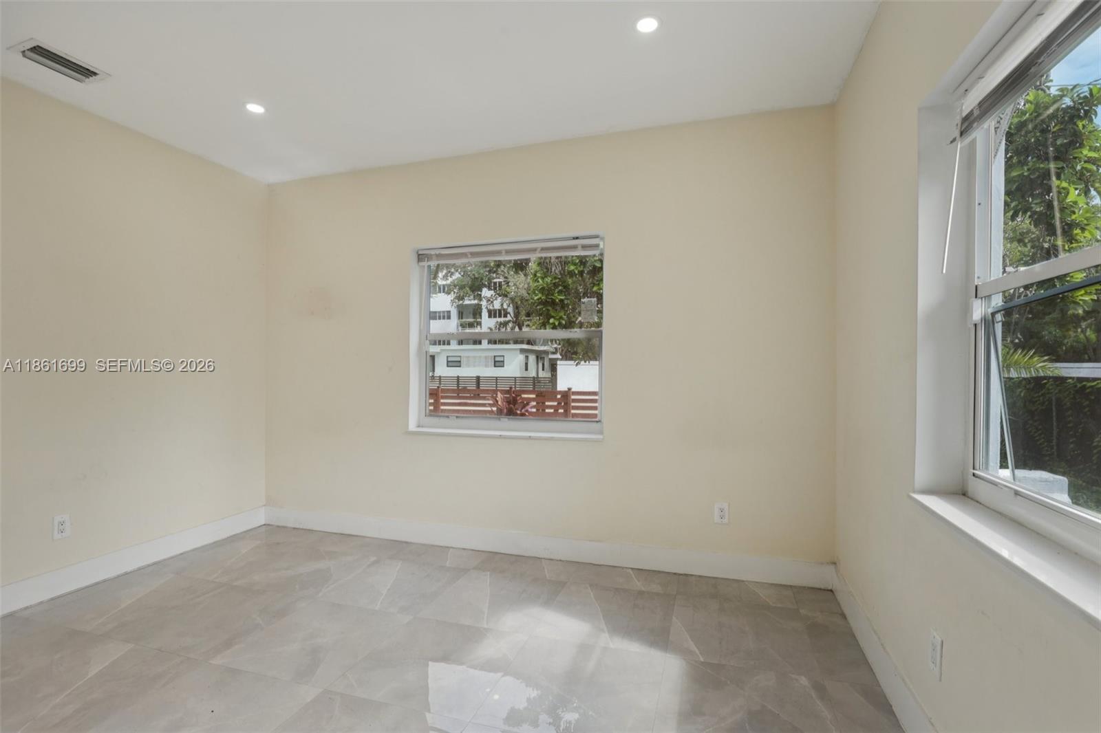 KNIGHTS ADD LEMON CITY - Residential