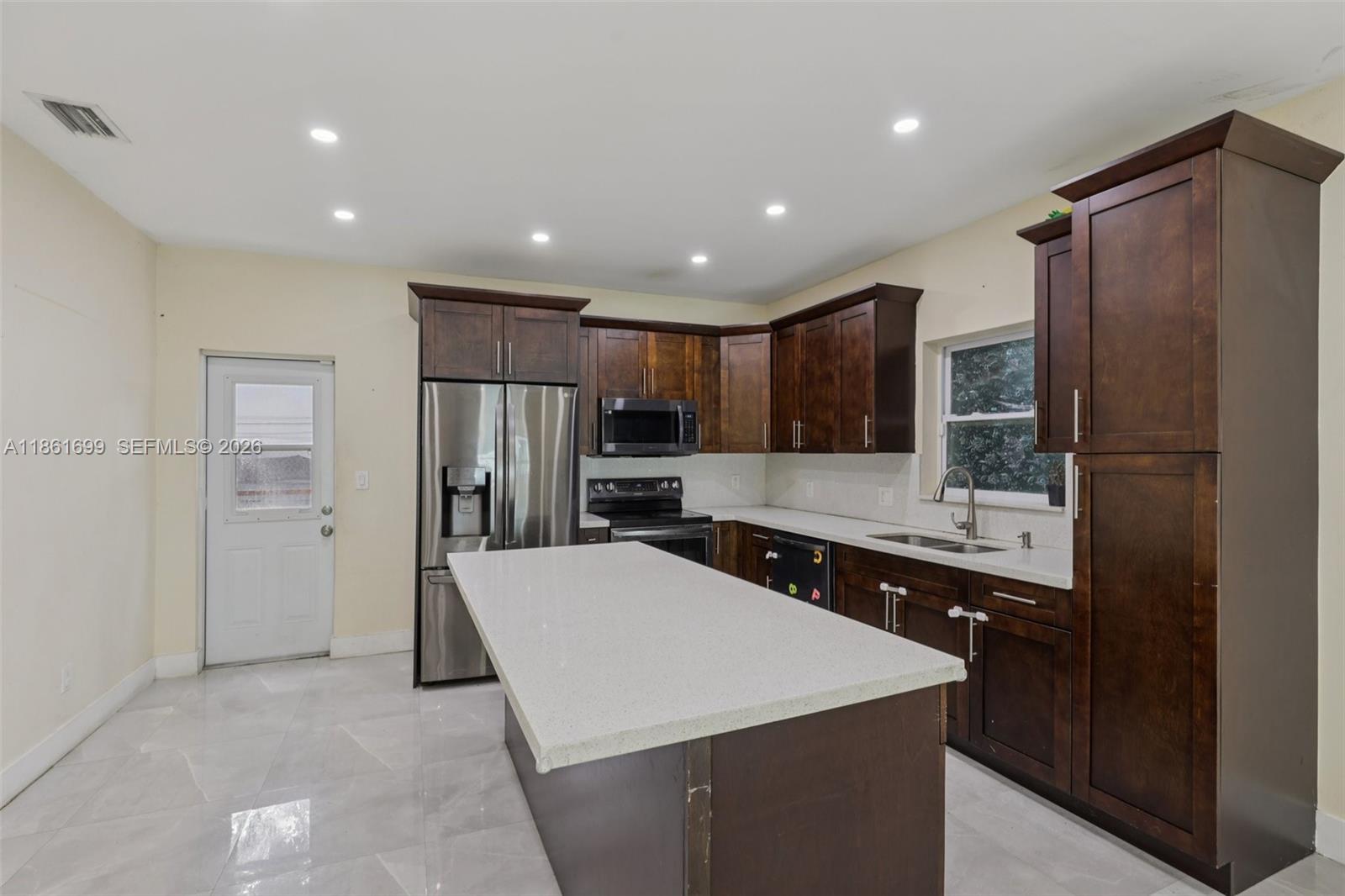 KNIGHTS ADD LEMON CITY - Residential