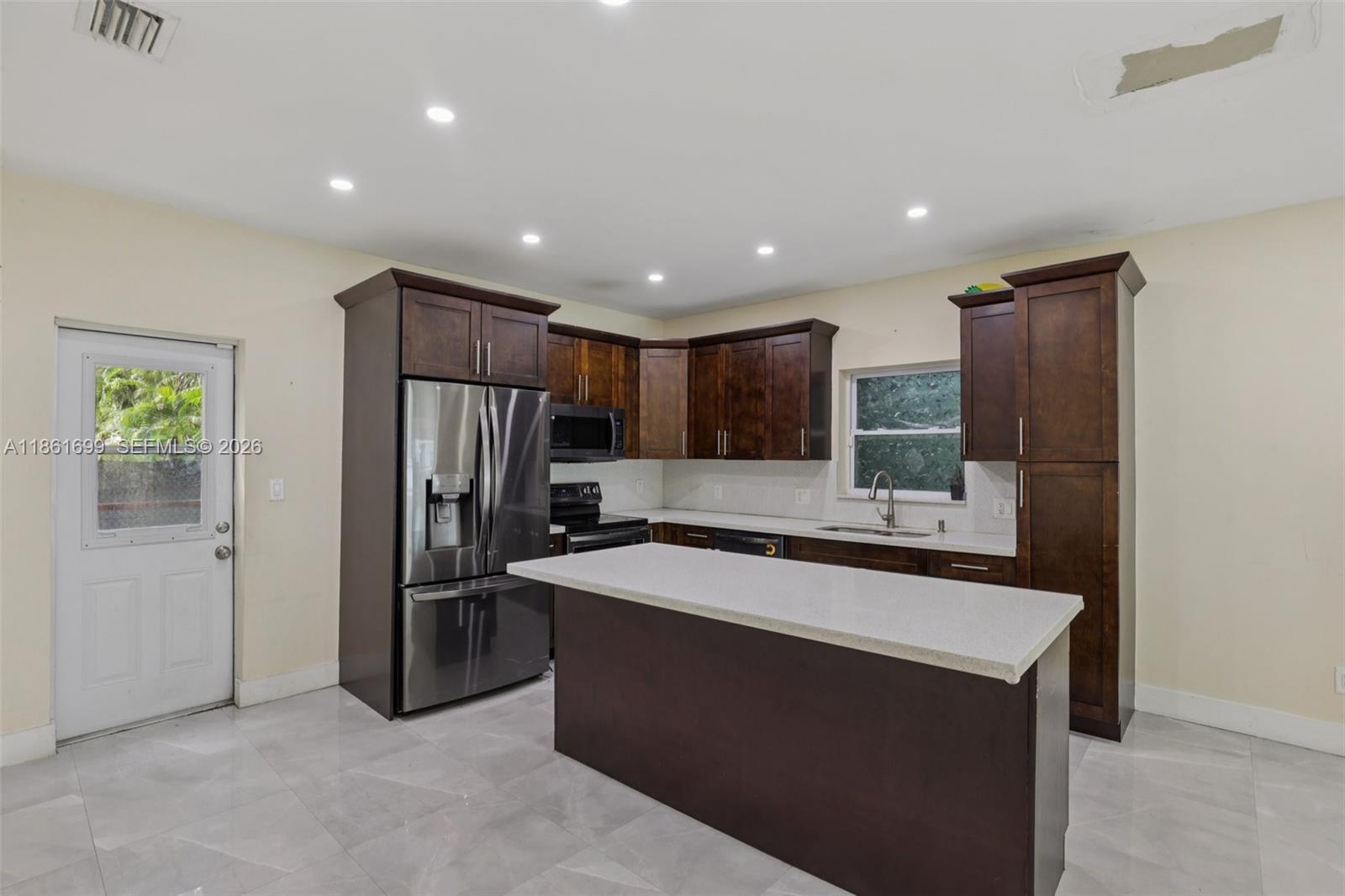 KNIGHTS ADD LEMON CITY - Residential