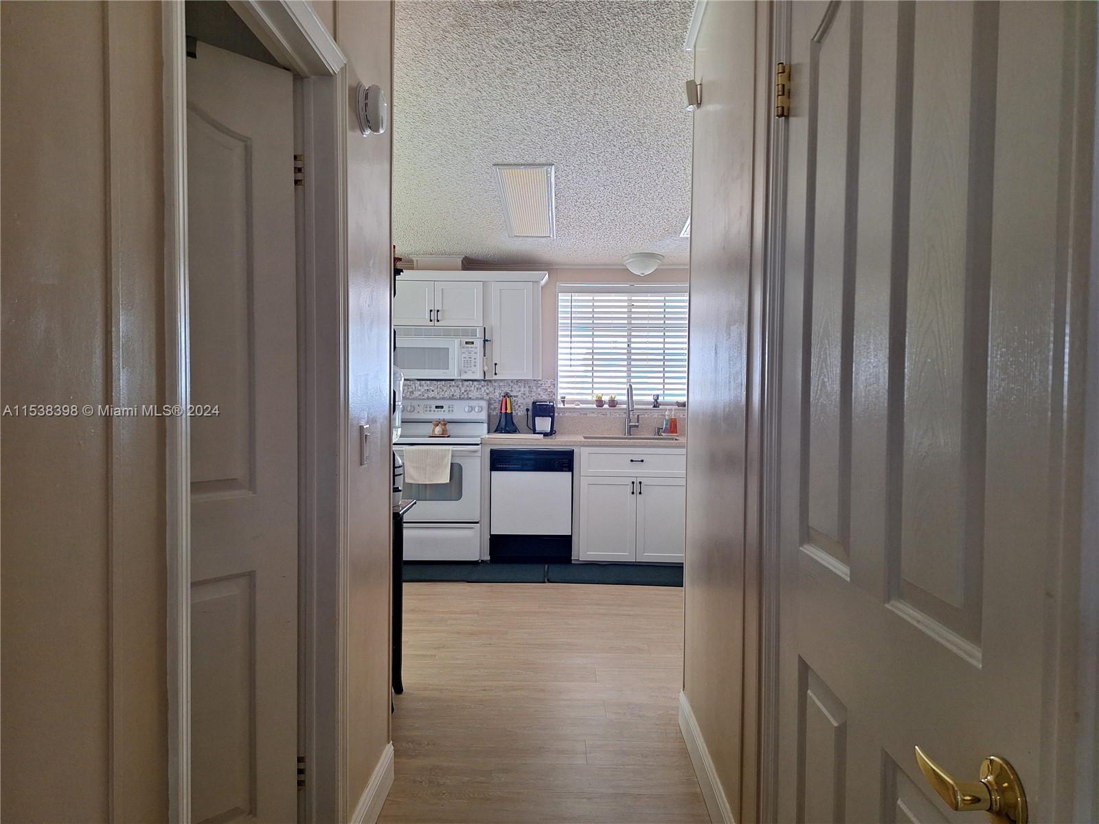 GATEWAY WEST CONDO - Residential