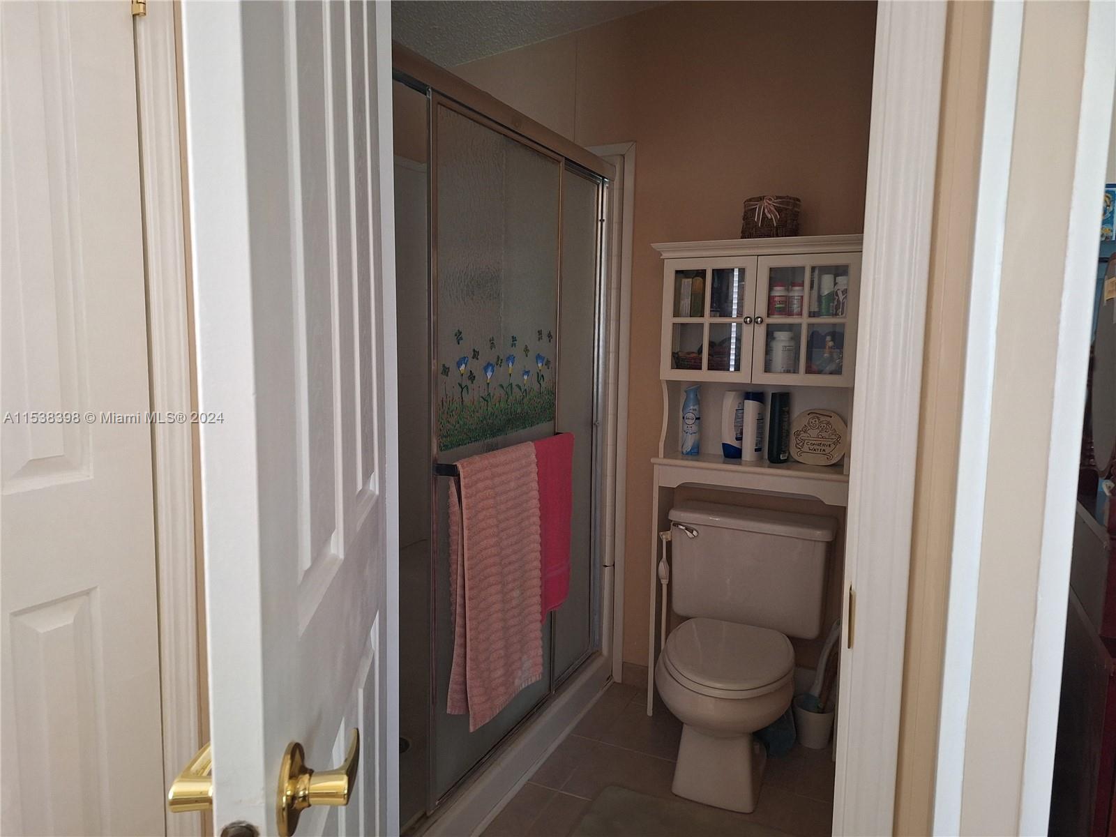 GATEWAY WEST CONDO - Residential