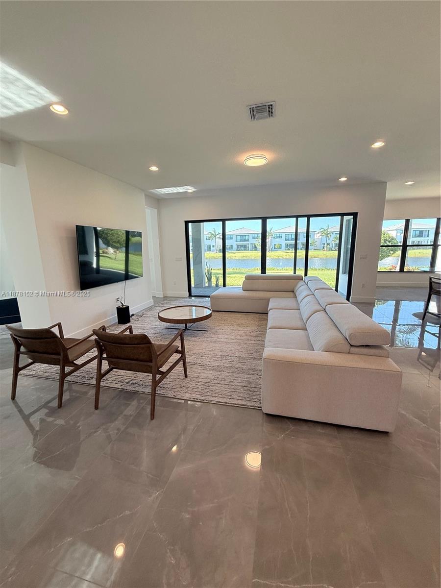 BOCA RATON GOLF COURSE PU - Residential