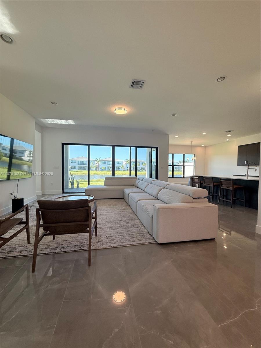 BOCA RATON GOLF COURSE PU - Residential