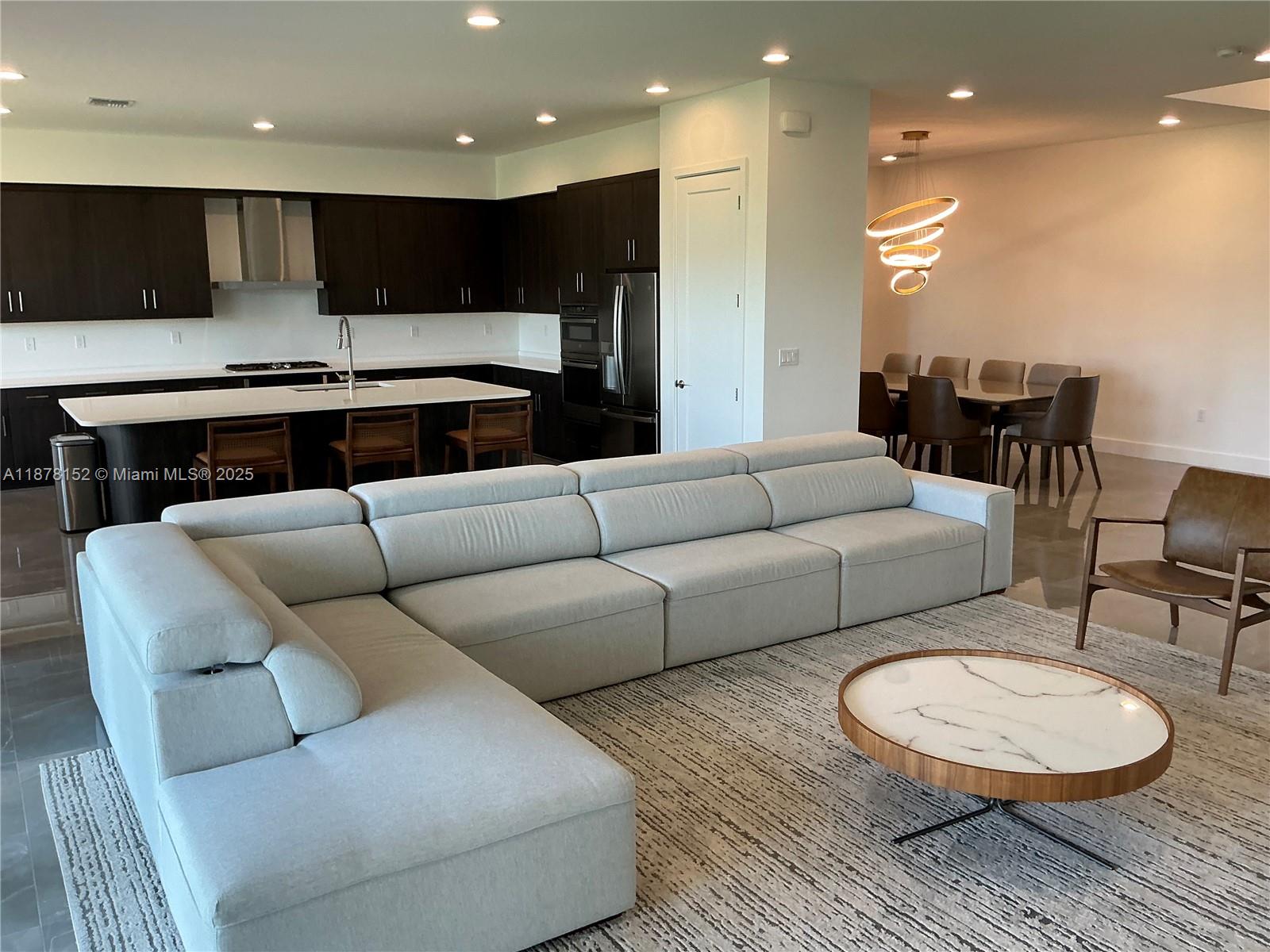 BOCA RATON GOLF COURSE PU - Residential