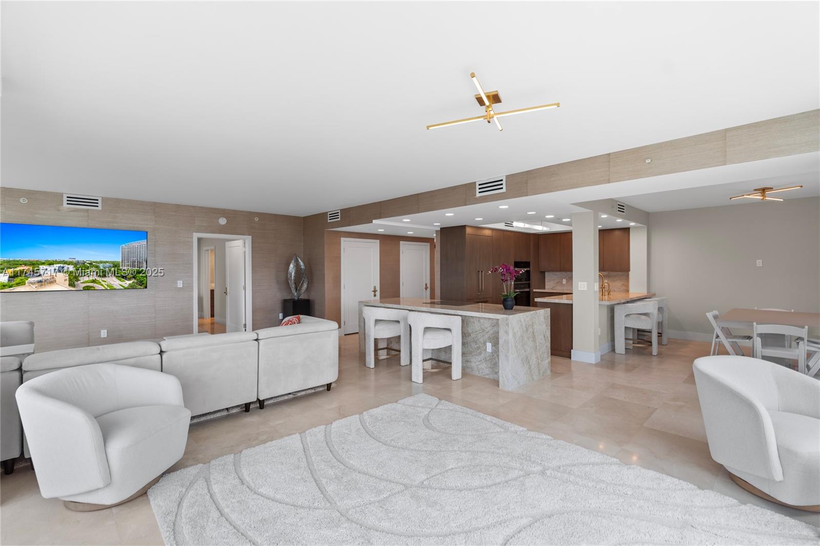 3350 SW 27th Ave 1006