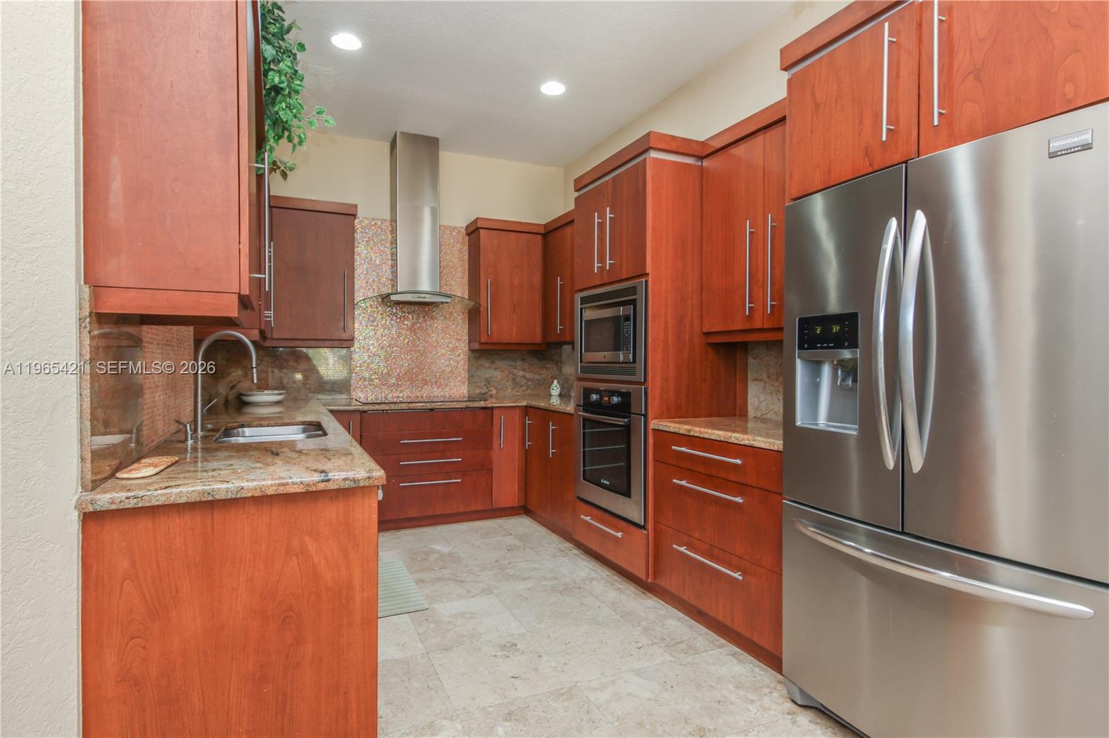 ISLES AT WESTON - Residential