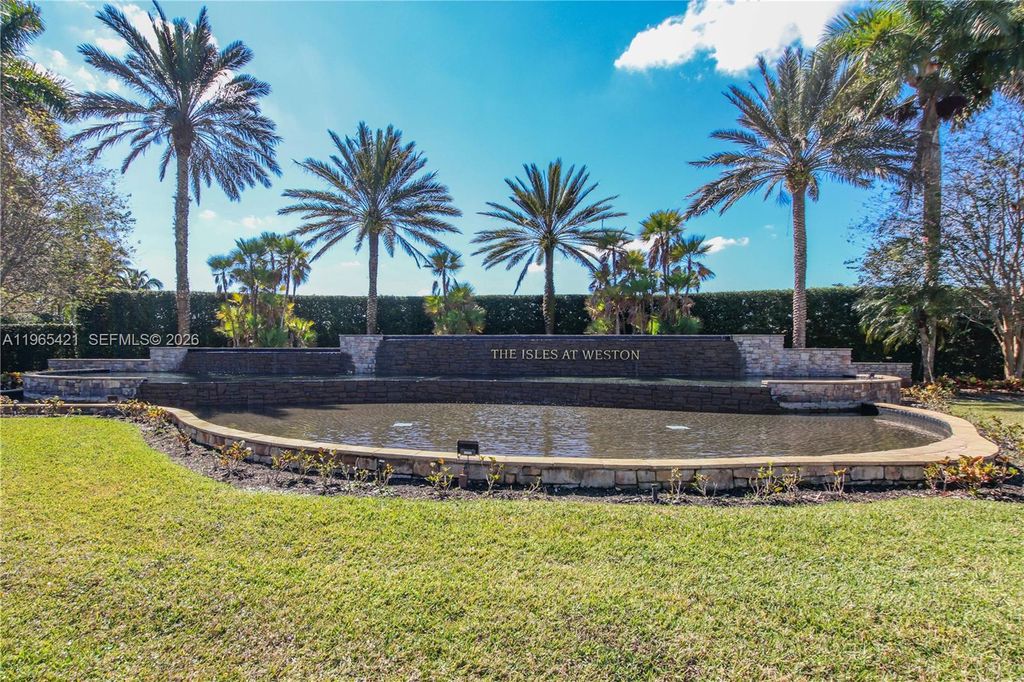 Photo of 19301 Seneca Ave, Weston, FL 33332 (MLS # A11965421)