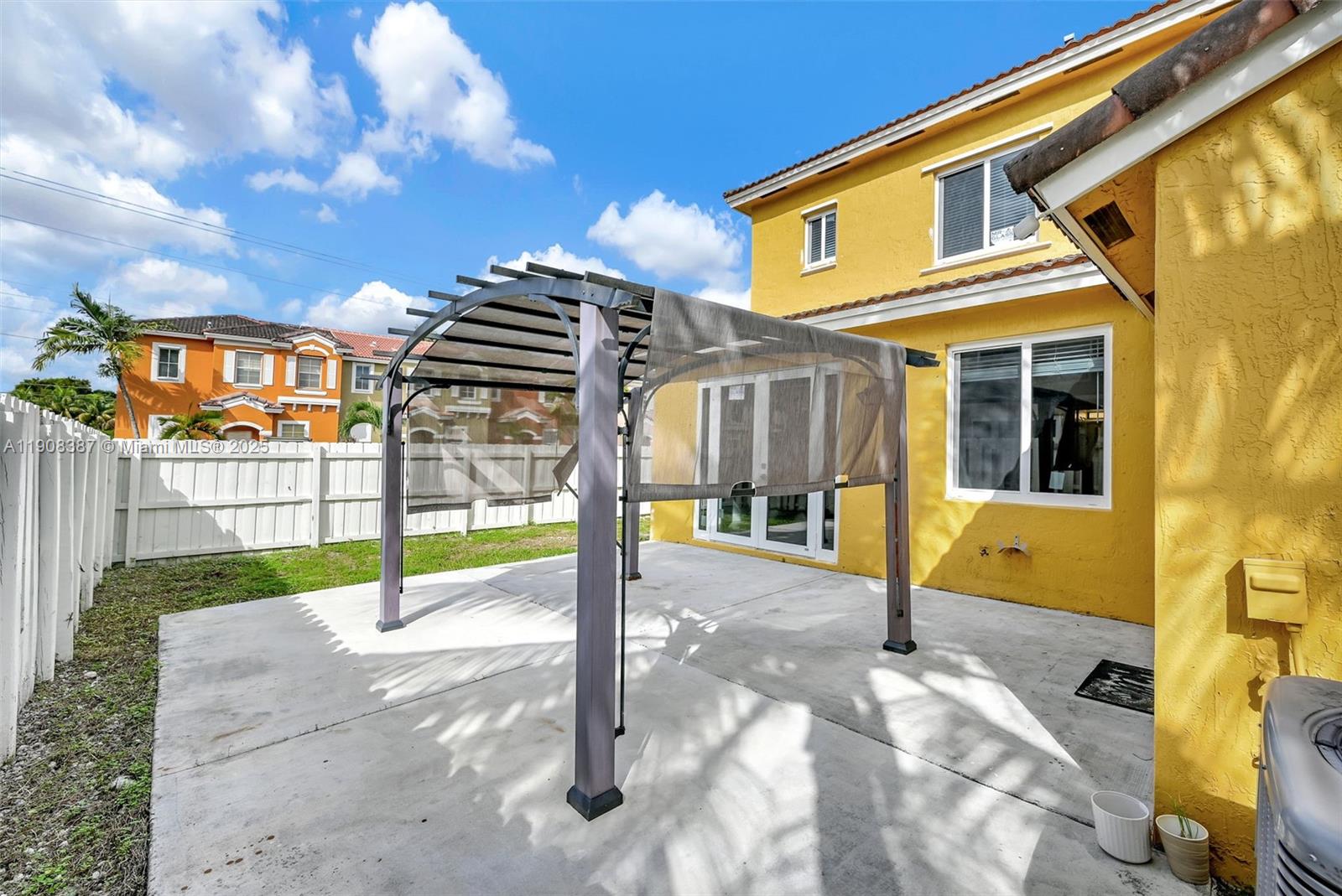 CASA DEL SUR - Residential