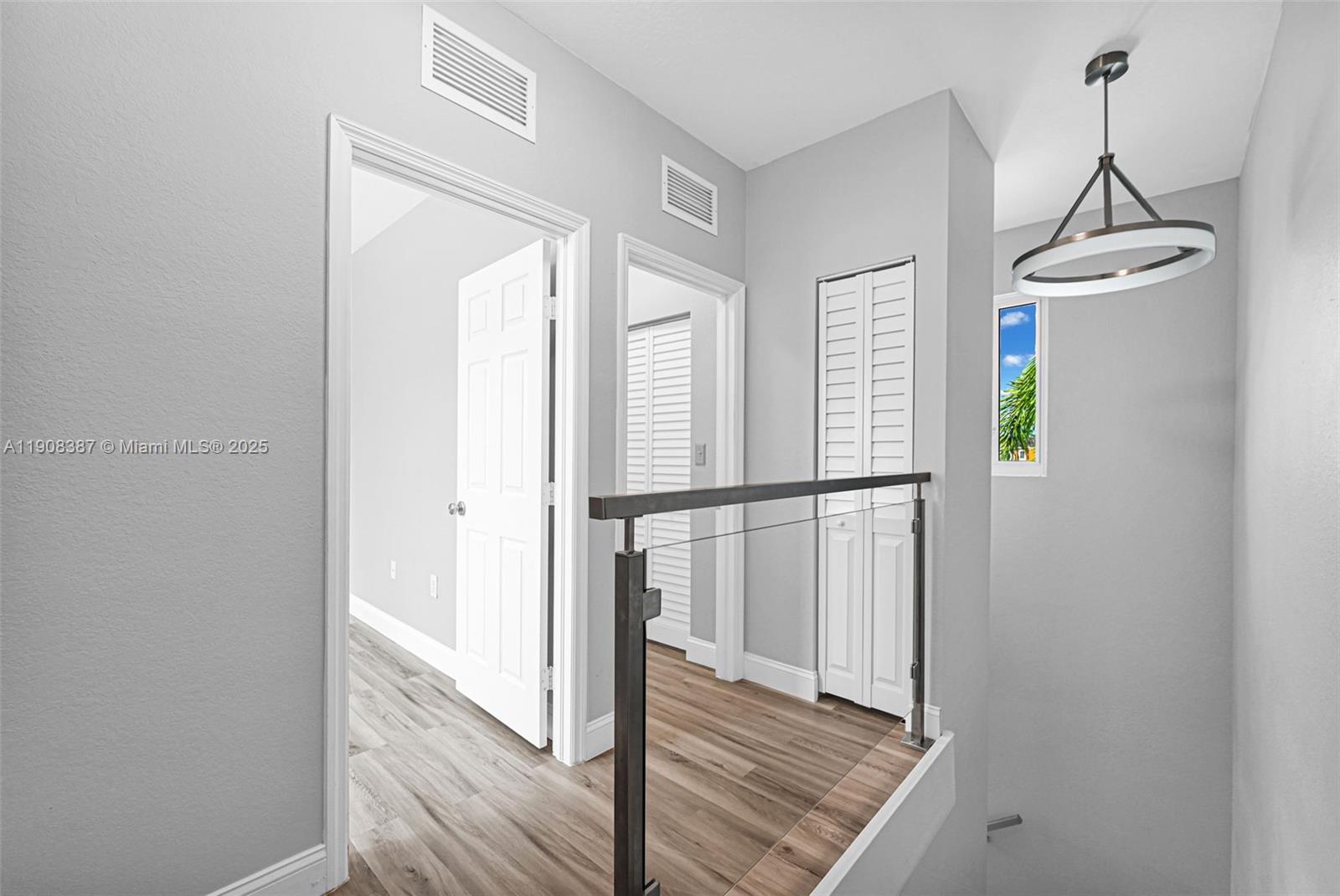 CASA DEL SUR - Residential