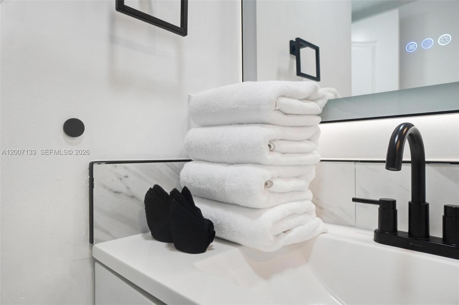 THE CLUB AT BRICKELL BAY - Residential