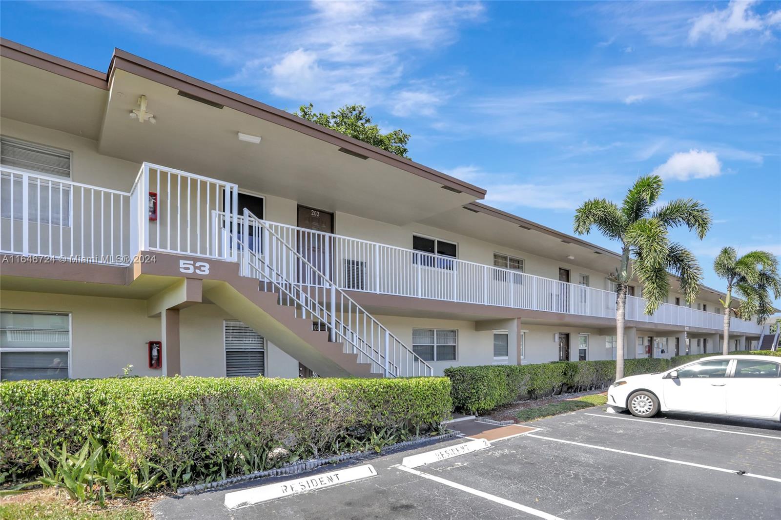 Property for Sale at 601 Nw 78th Ter 202, Margate, Broward County, Florida - Bedrooms: 2 
Bathrooms: 2  - $155,000