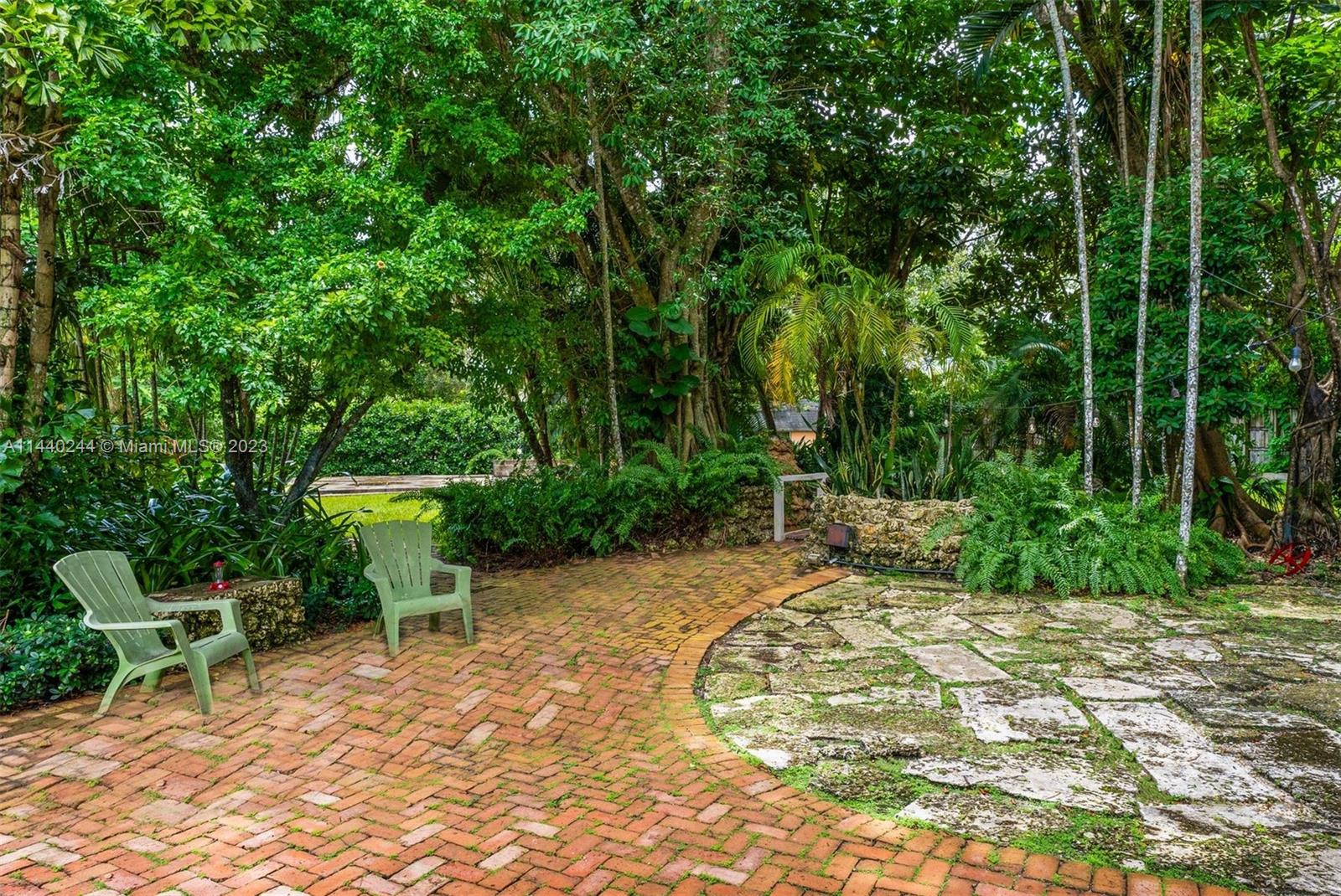 OAKRIDGE ESTATES REV - Residential