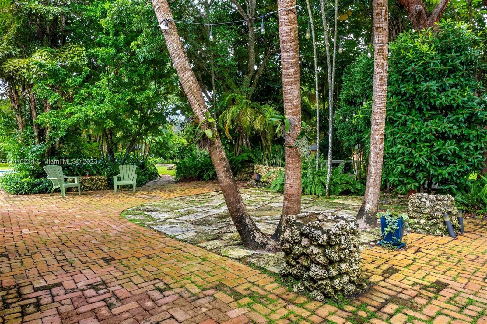 OAKRIDGE ESTATES REV - Residential