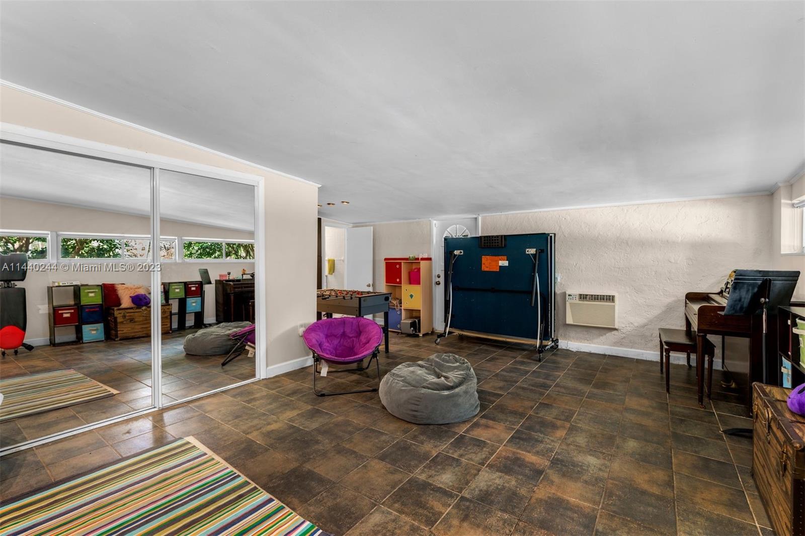 OAKRIDGE ESTATES REV - Residential