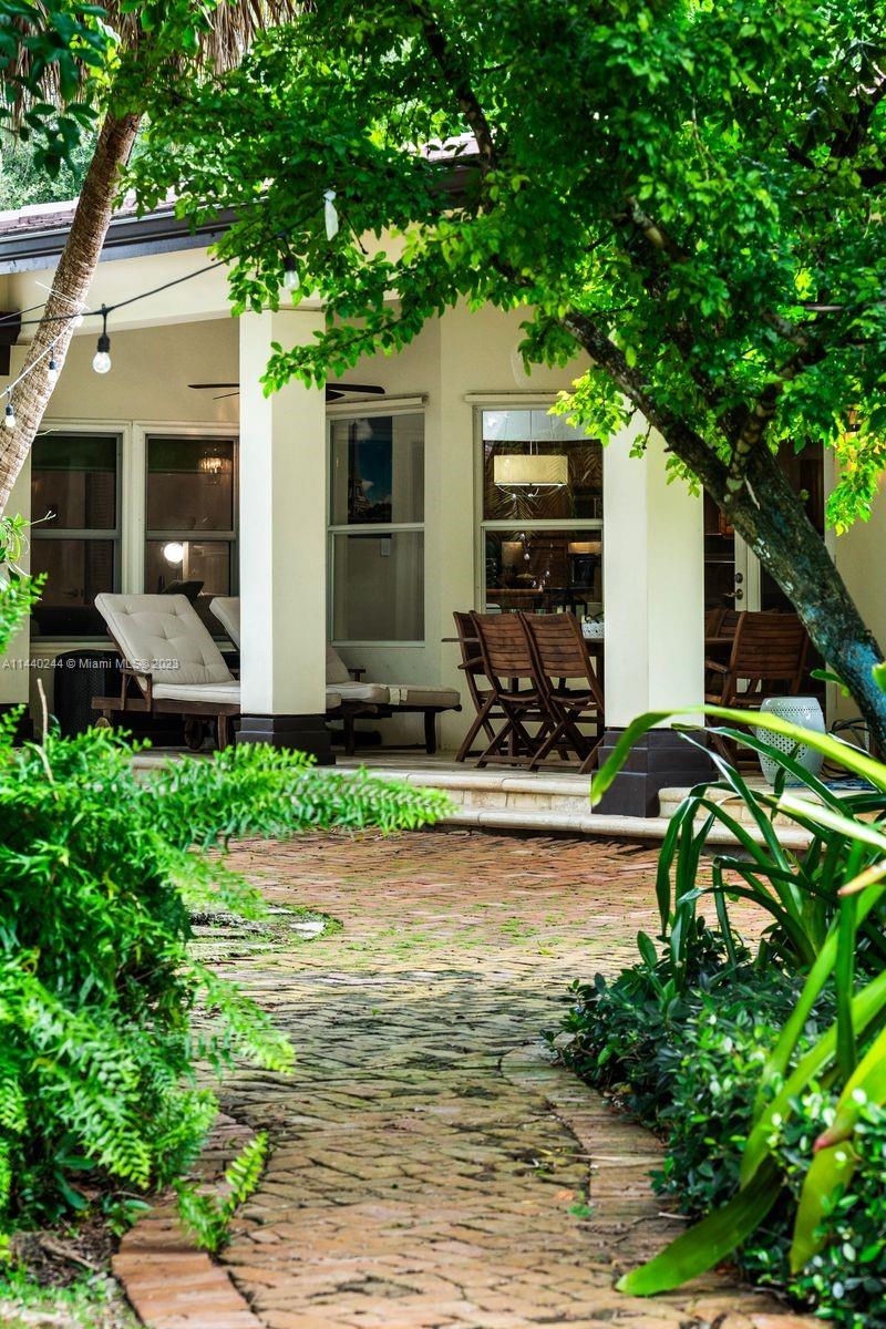 OAKRIDGE ESTATES REV - Residential