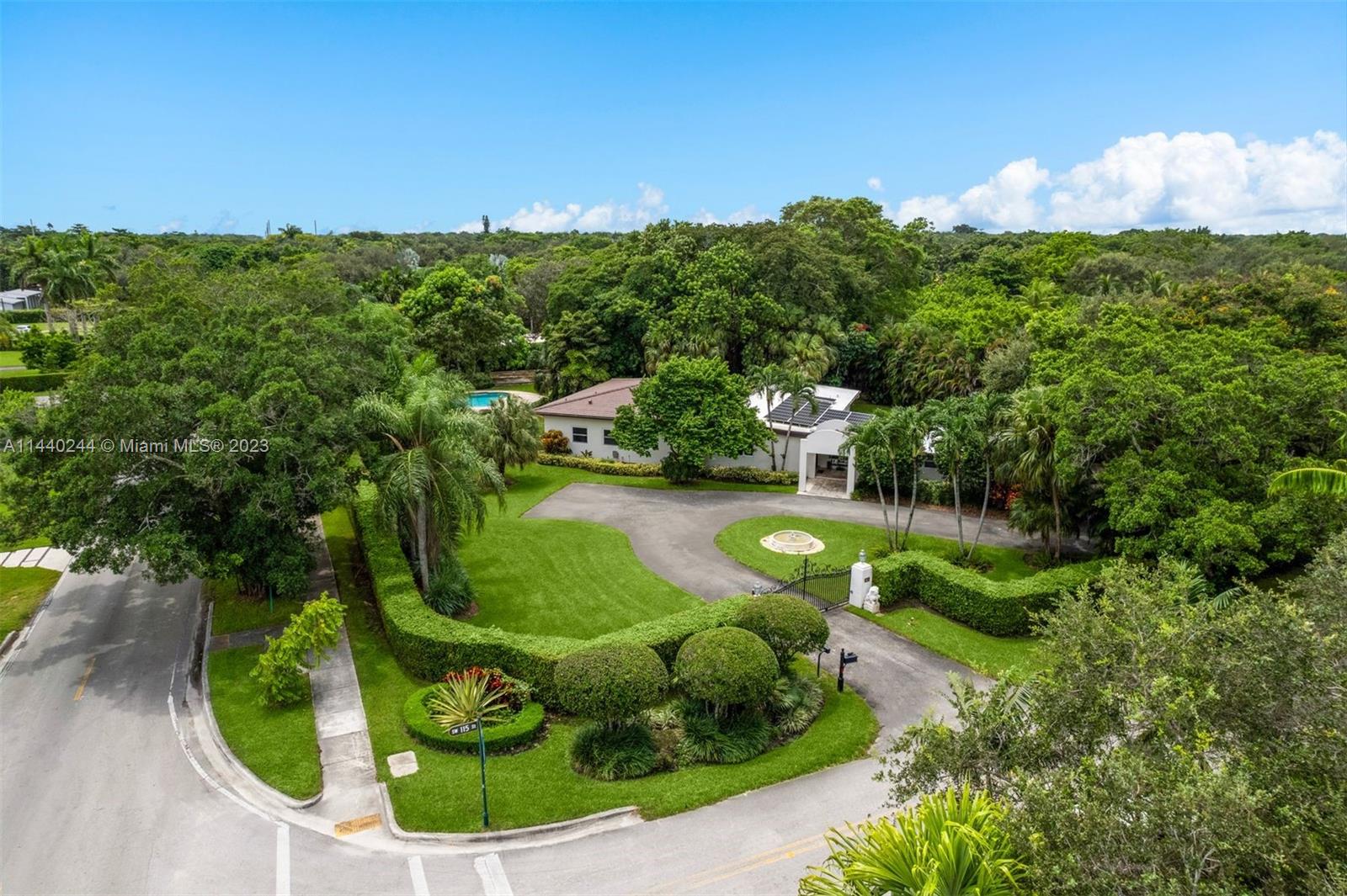 OAKRIDGE ESTATES REV - Residential