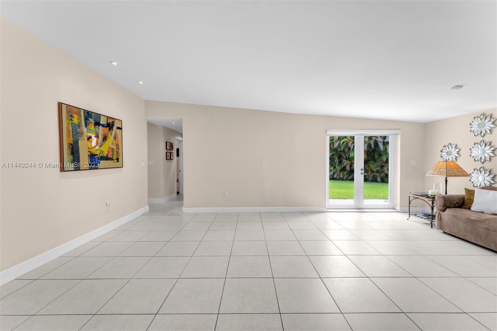 OAKRIDGE ESTATES REV - Residential