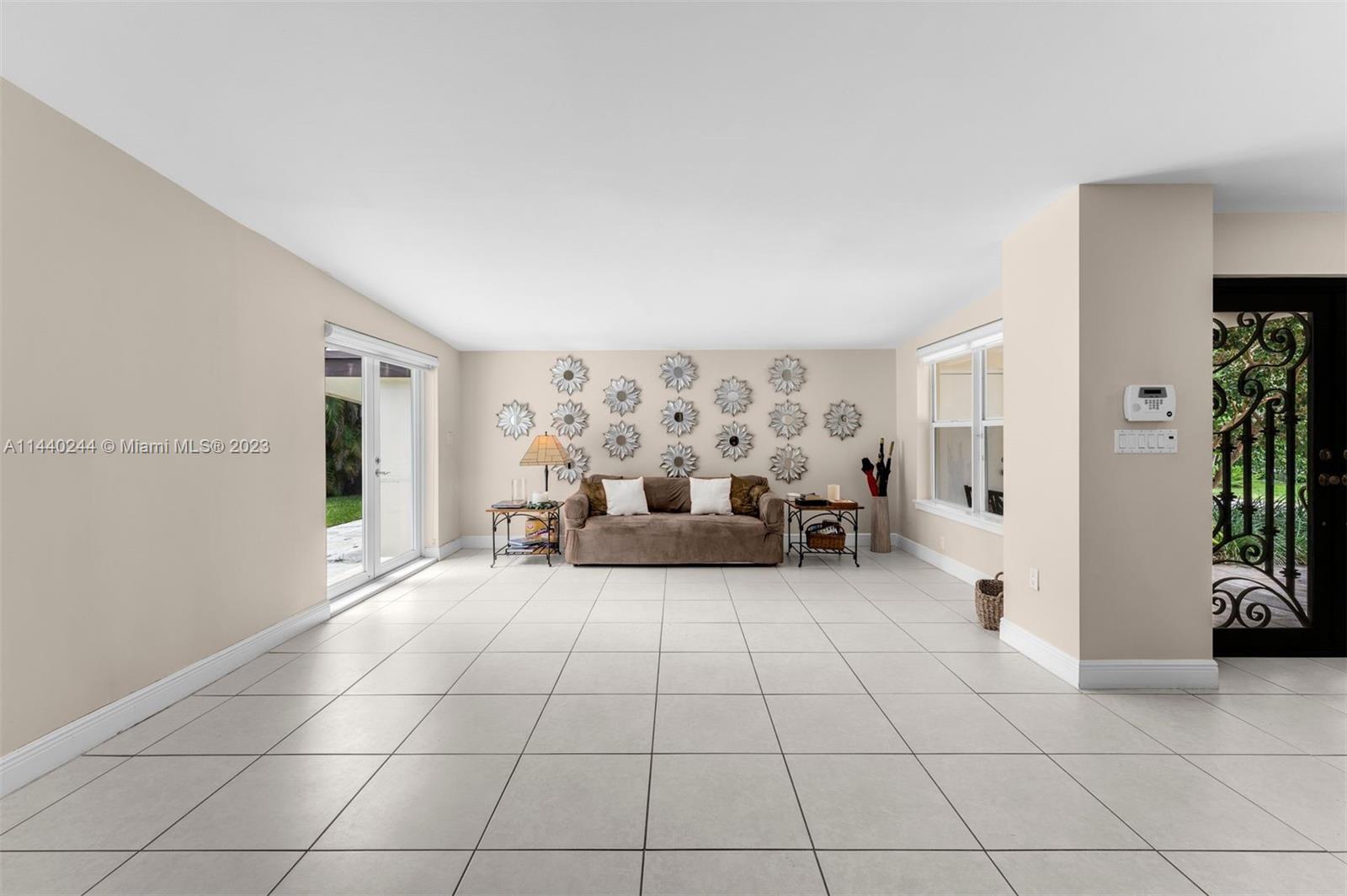 OAKRIDGE ESTATES REV - Residential