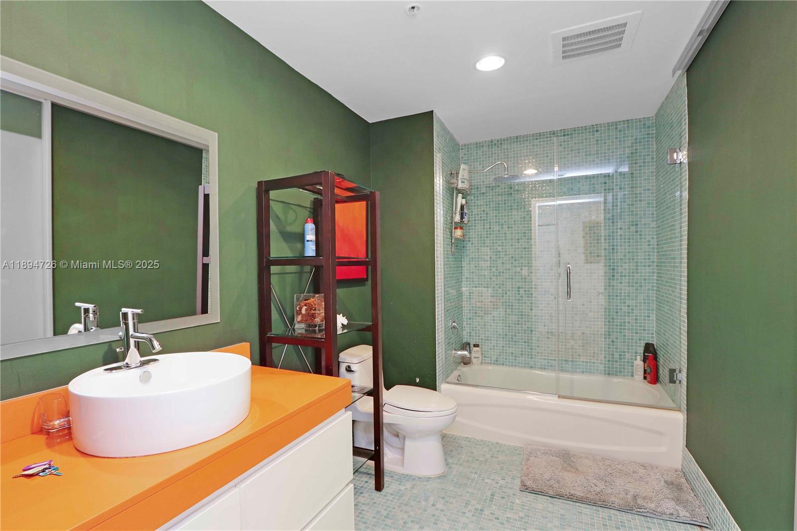 TEN ARAGON CONDO - Residential