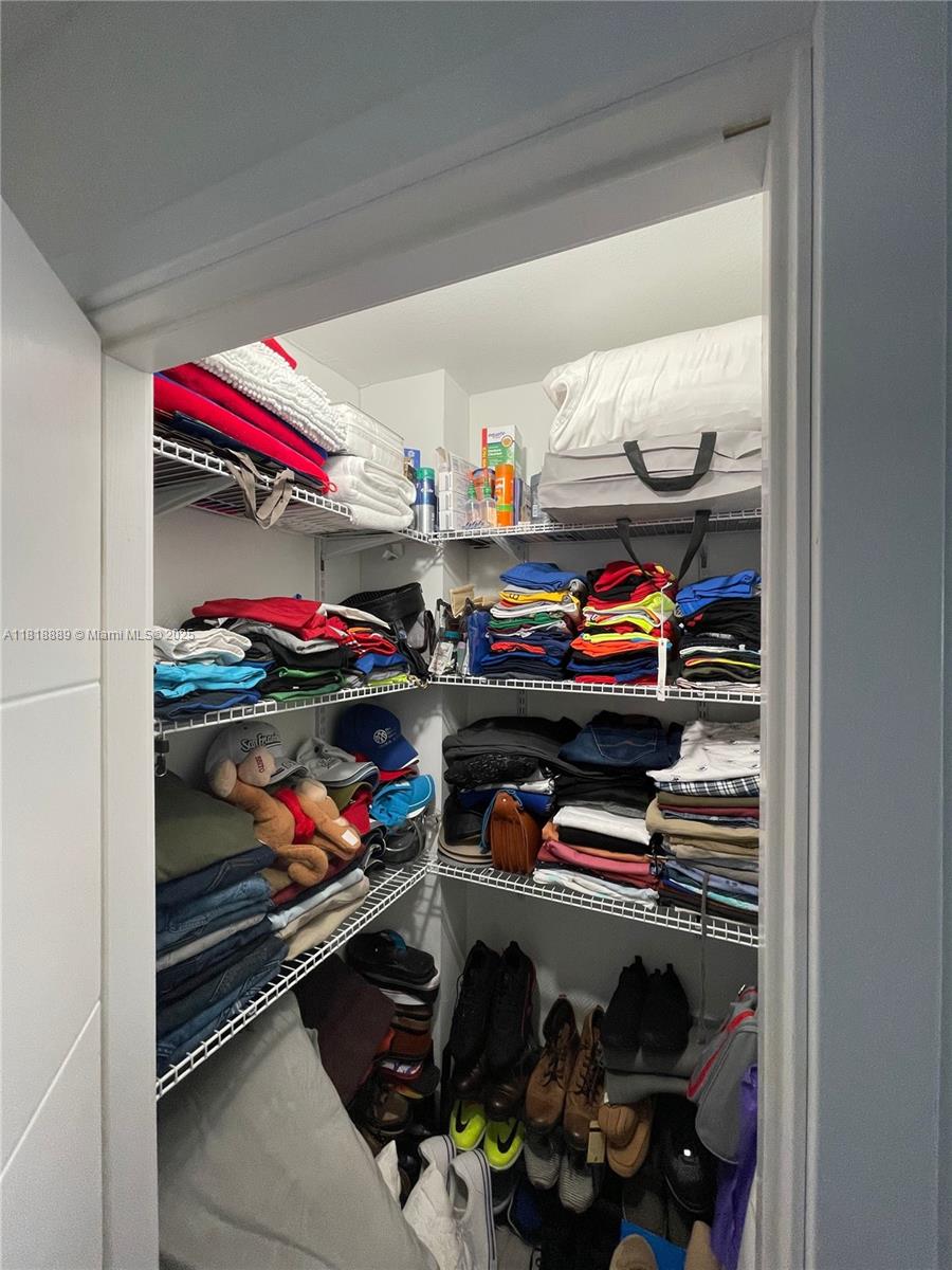 PARADISE GARDENS - Residential