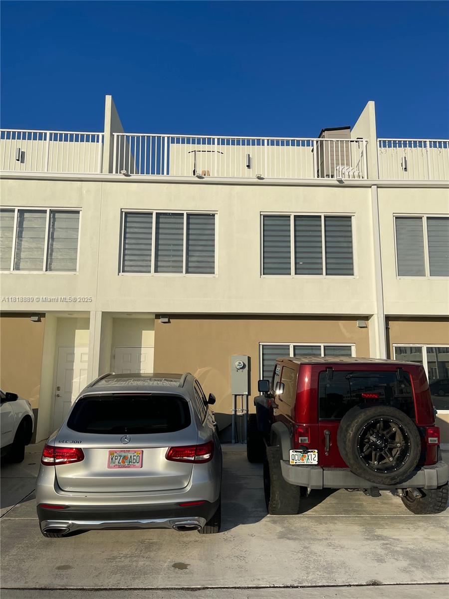 PARADISE GARDENS - Residential