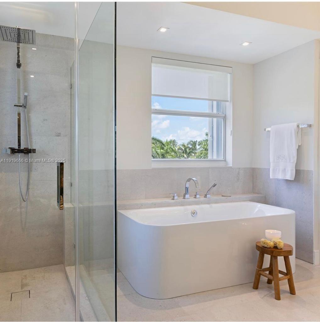 RESORT VILLA TWO CONDO - Residential Lease