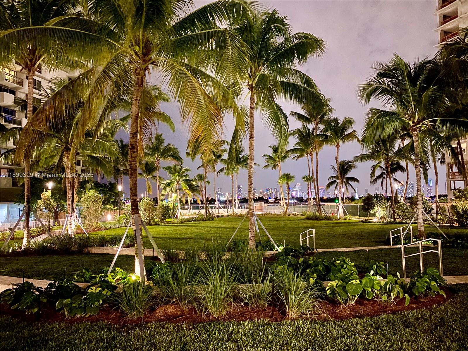 FLAMINGO SOUTH BEACH I CO - Residential Lease