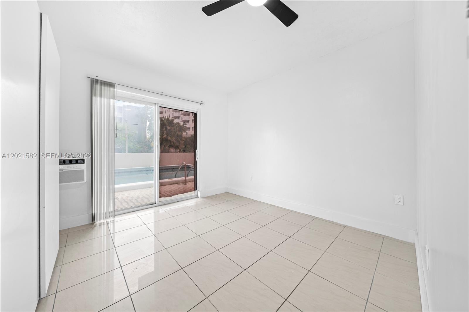 LINCOLN TOWERS CONDO - Residential