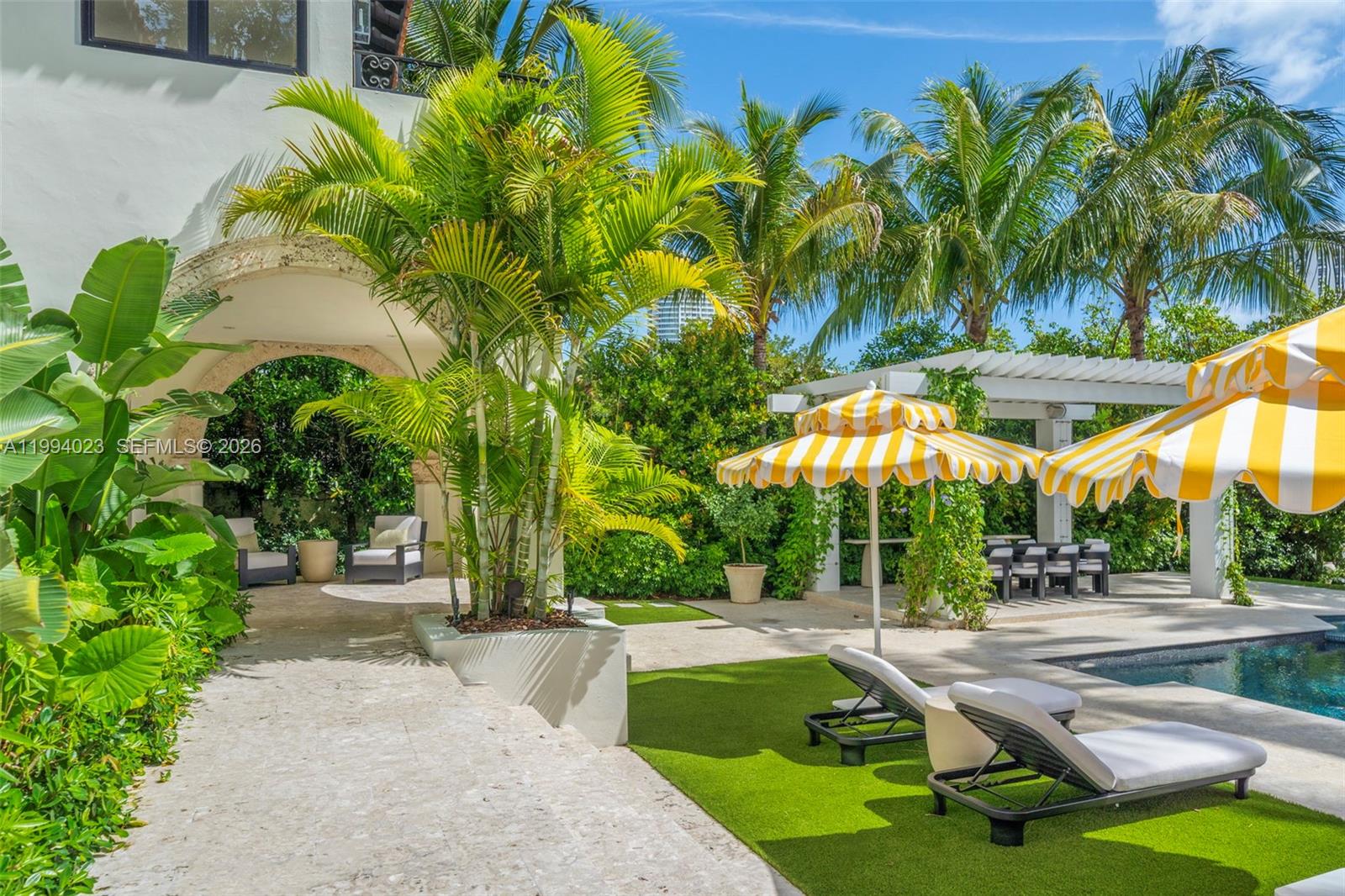 FLAMINGO TERRACE SUB - Residential