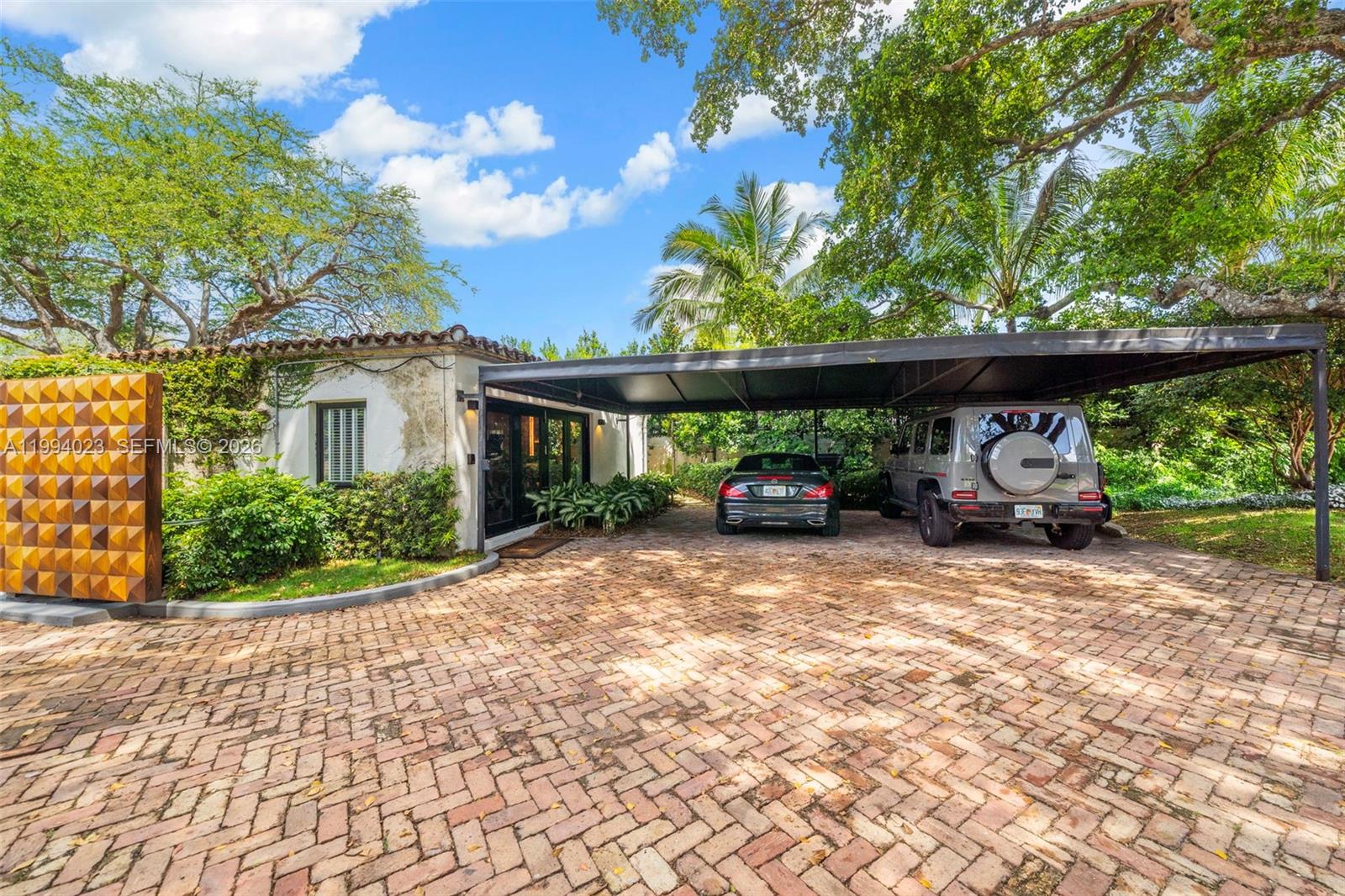 FLAMINGO TERRACE SUB - Residential