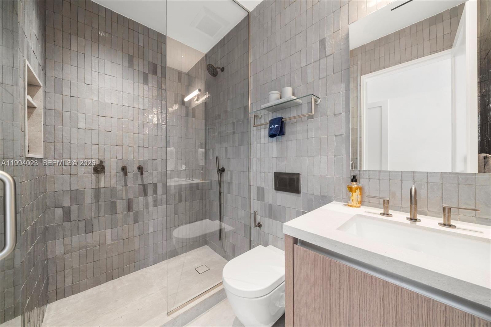 FLAMINGO TERRACE SUB - Residential