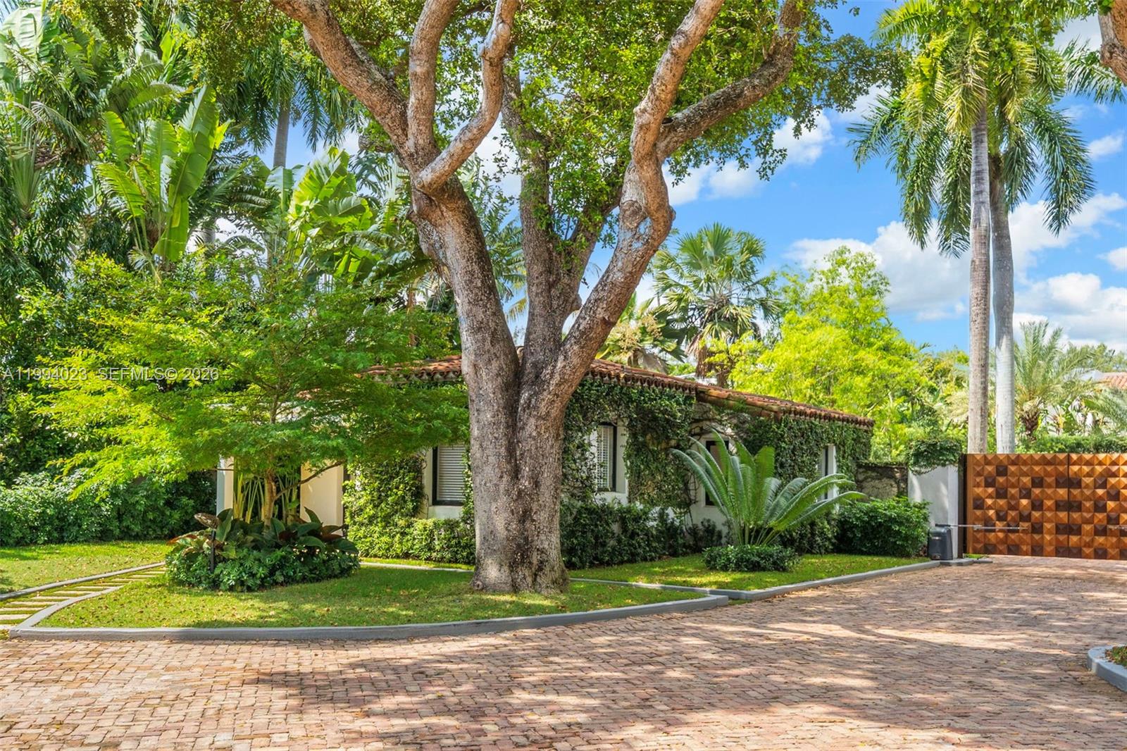 FLAMINGO TERRACE SUB - Residential