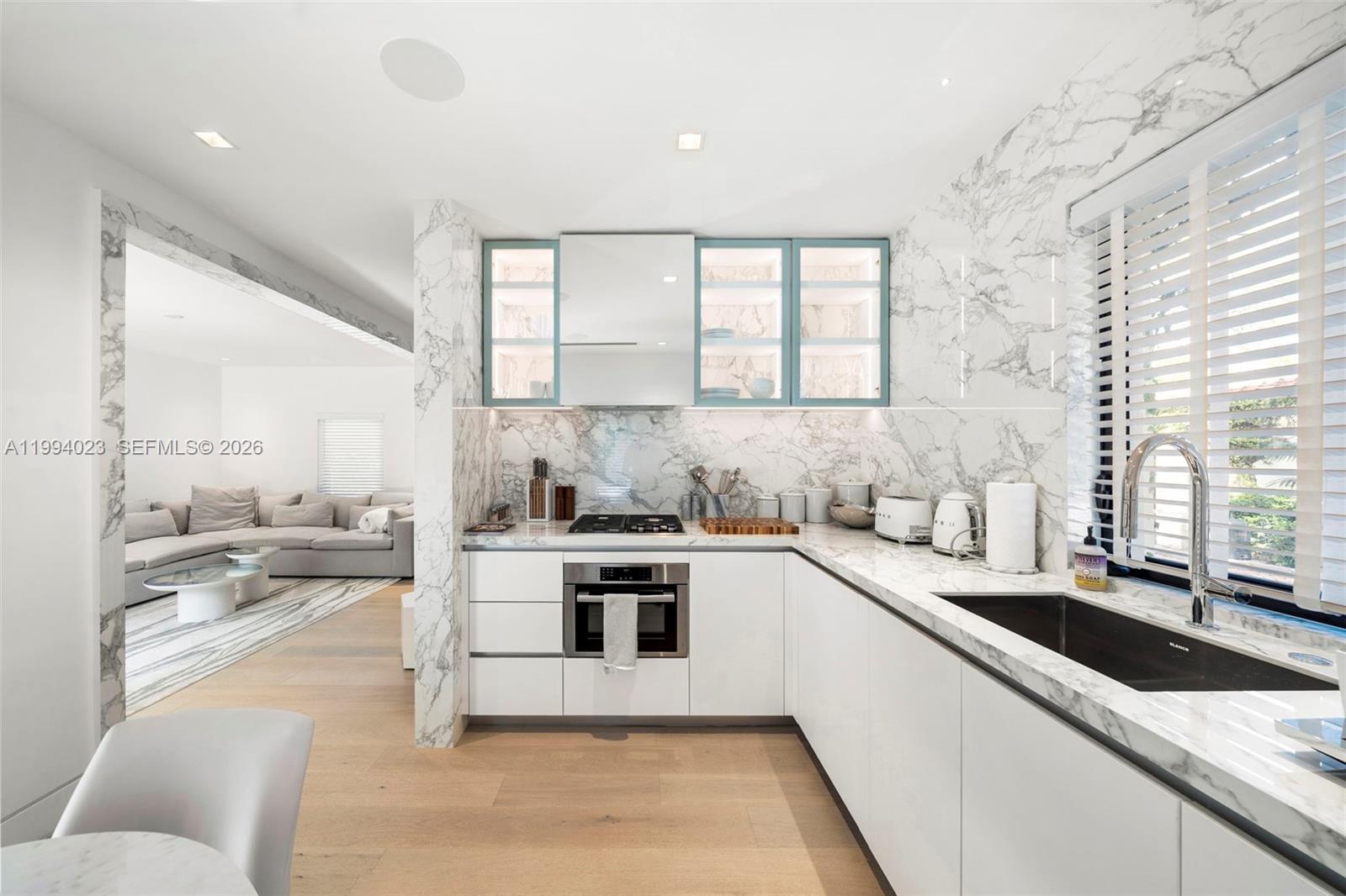 FLAMINGO TERRACE SUB - Residential