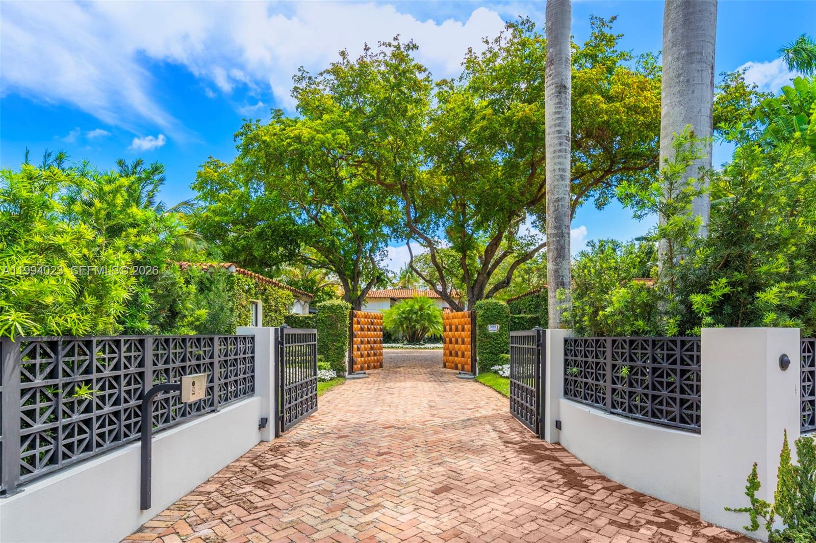 FLAMINGO TERRACE SUB - Residential