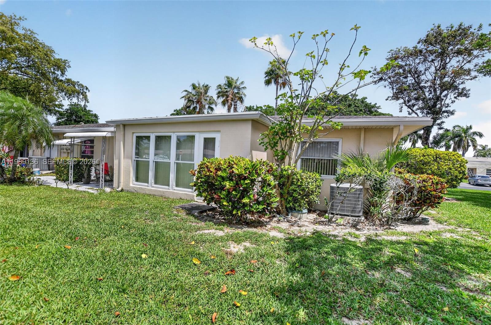 BOCA LAKES CONDO - Residential