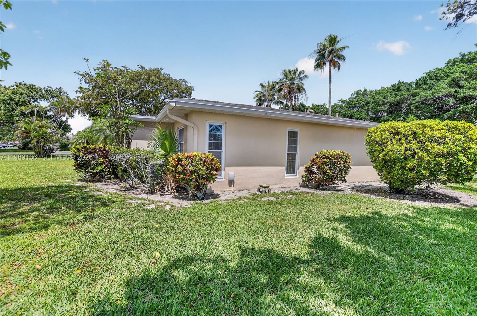 BOCA LAKES CONDO - Residential