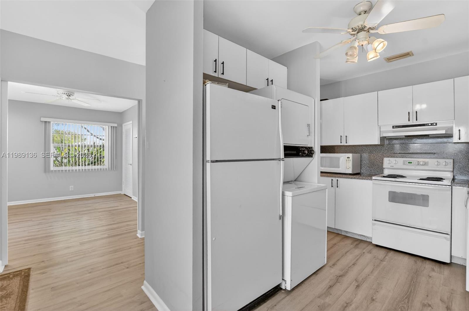 BOCA LAKES CONDO - Residential