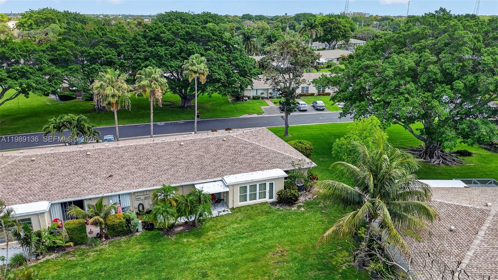 BOCA LAKES CONDO - Residential