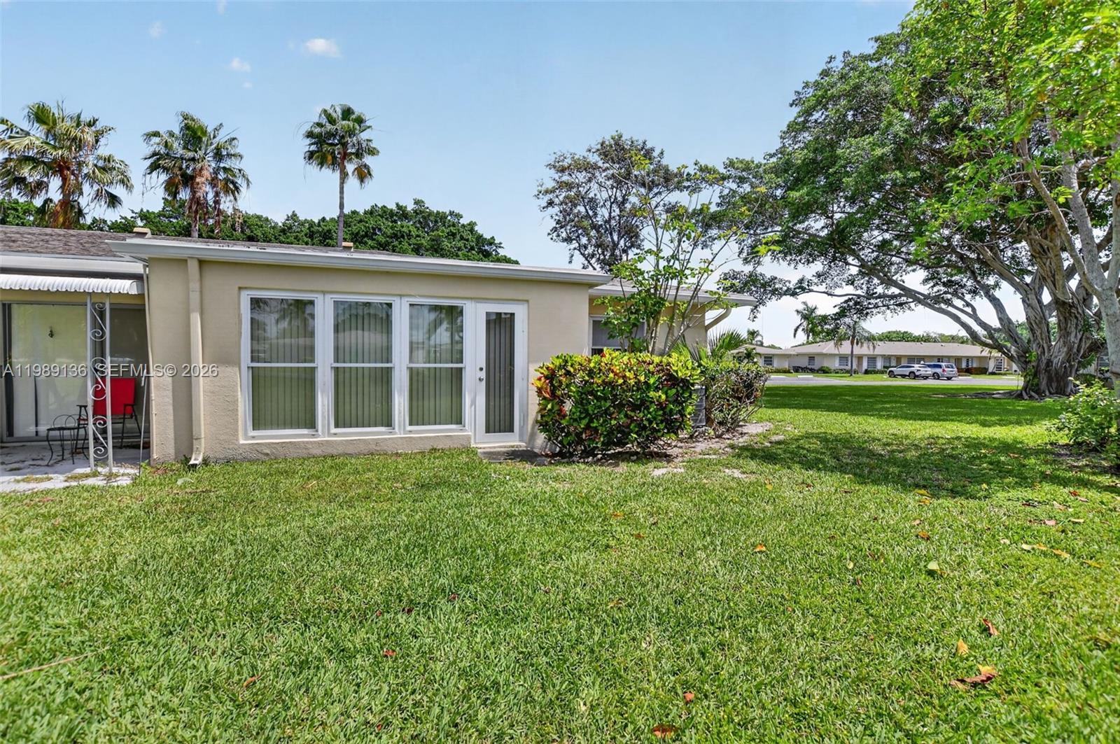 BOCA LAKES CONDO - Residential