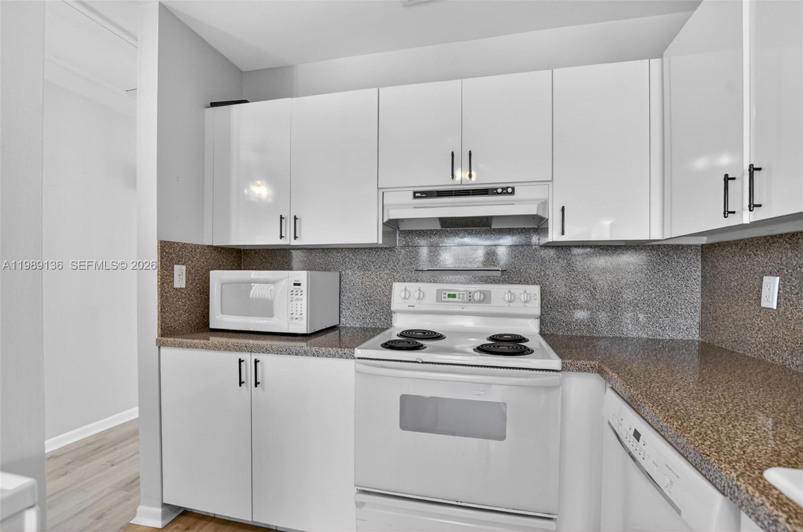 BOCA LAKES CONDO - Residential