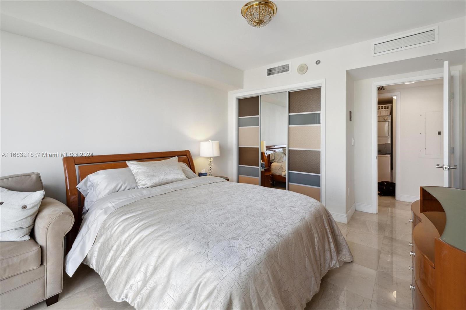 BEACH CLUB THREE CONDO - Residential Lease