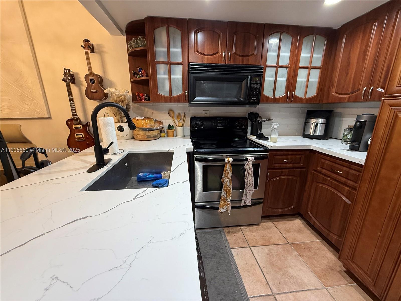 BRICKELL KEY II CONDO - Residential Lease