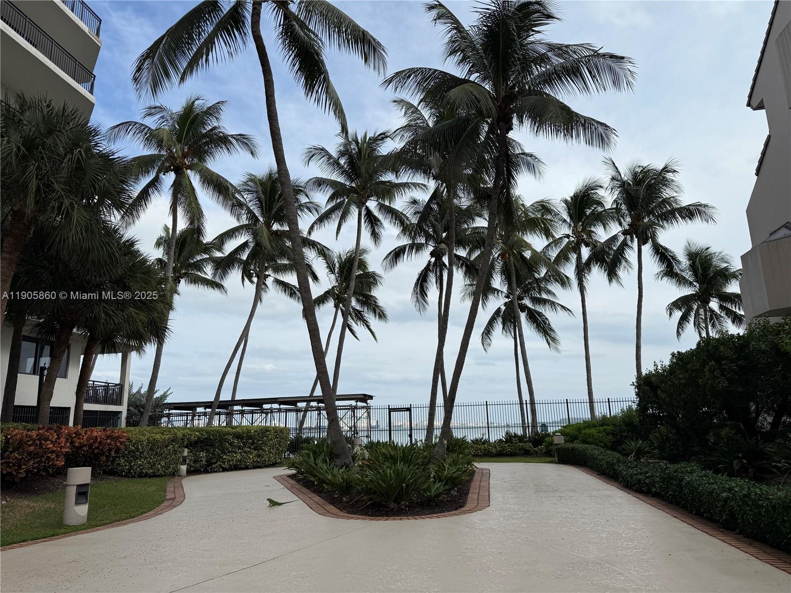 BRICKELL KEY II CONDO - Residential Lease