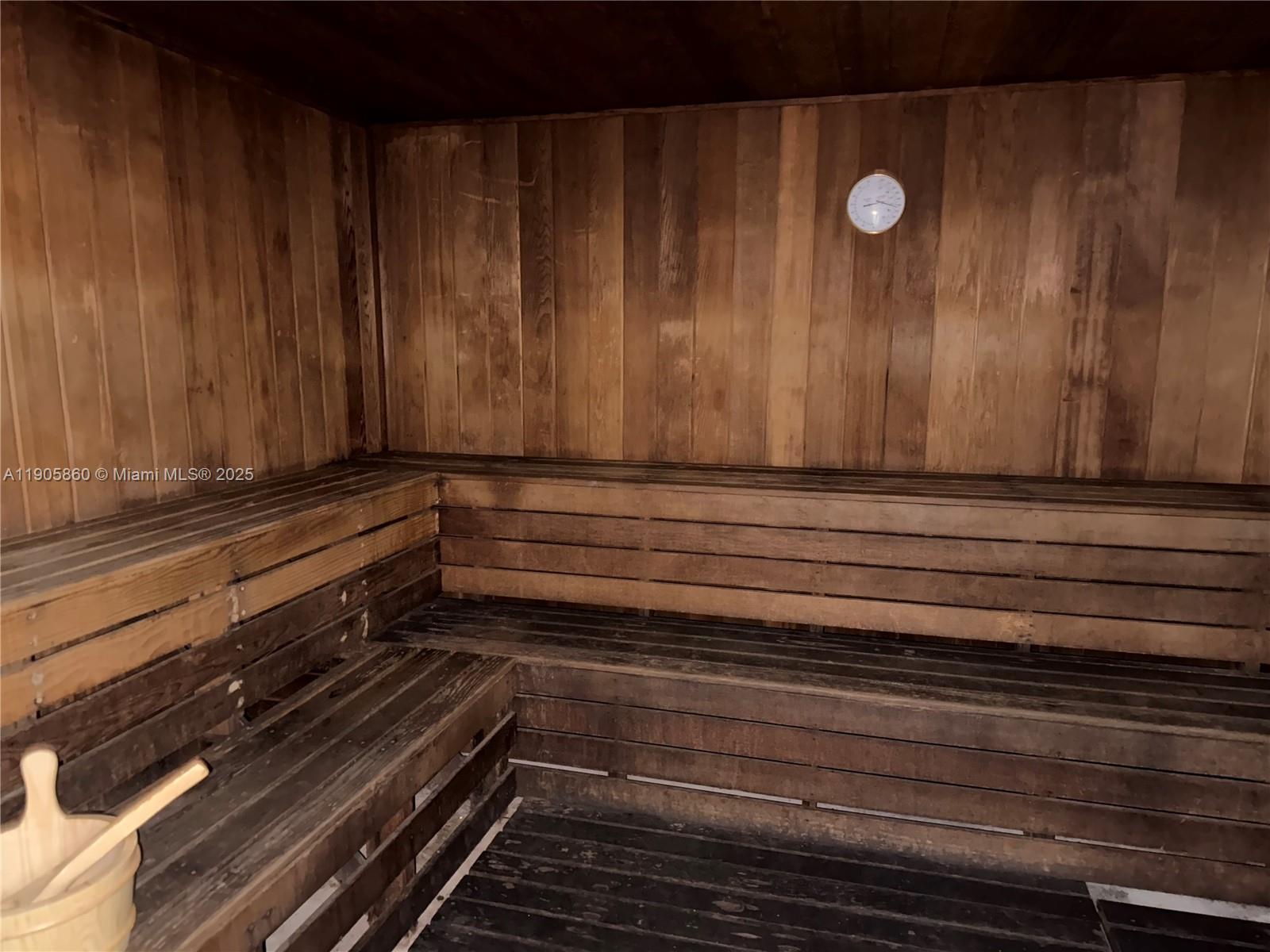 BRICKELL KEY II CONDO - Residential Lease