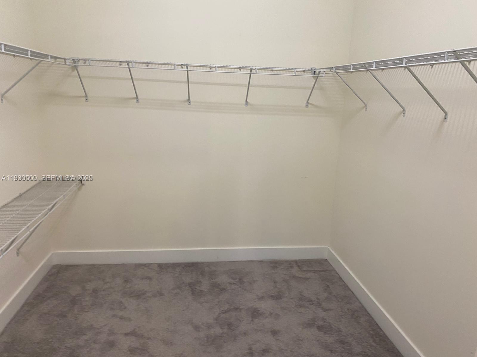 LANDMARK AT DORAL CENTRAL - Residential Lease